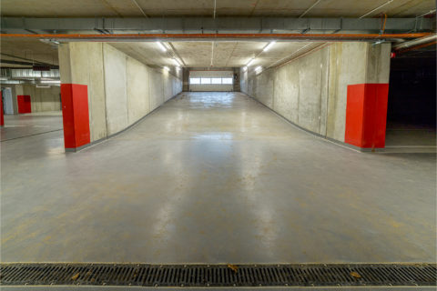 wyjazd z garażu podziemnego Comfort City Rubin