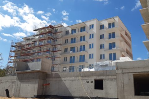 Comfort City Ametyst elewacja 27 kwietnia 2020