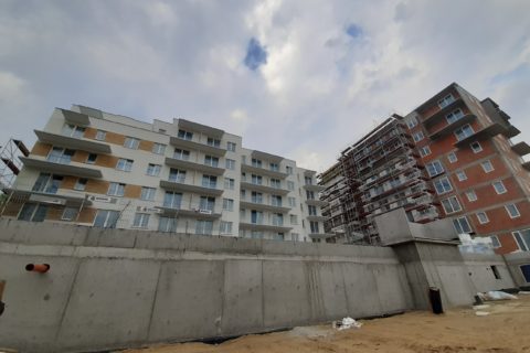 Comfort City Ametyst od strony patio maj 2020