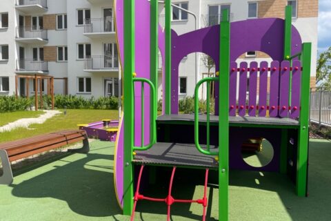 Comfort City Ametyst zabawka na patio patio maj 2021