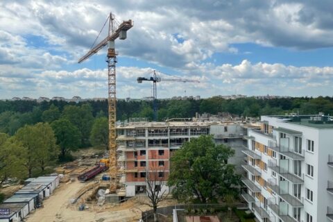 Comfort City Ametyst widok z balkonu, maj 2021