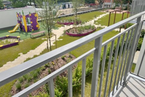 Comfort City Ametyst widok na patio , maj 2021