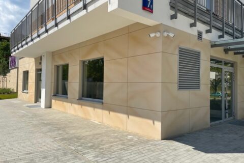 Comfort City Ametyst lokal usługowy, maj 2021